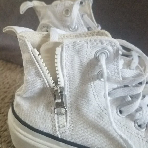 Converse All-Star Chuck Taylor Lugged Lift - Picture 6 of 8